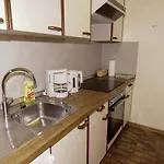 Zehentner Apartment *