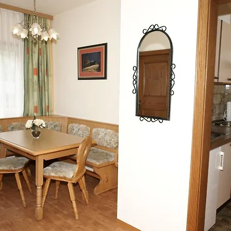 Zehentner Apartment