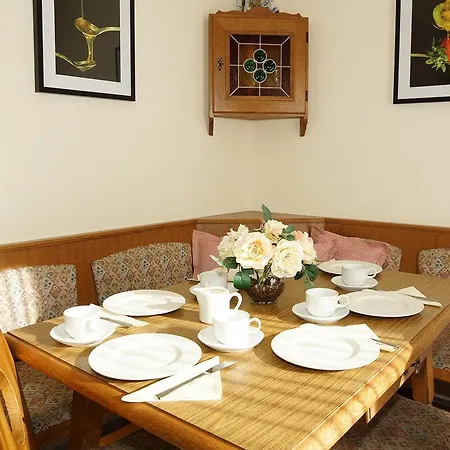 アパート Zehentner *